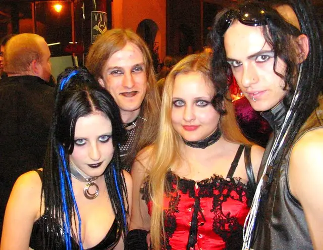 Goth Theme Party: Ideas For A Scarily Good Time